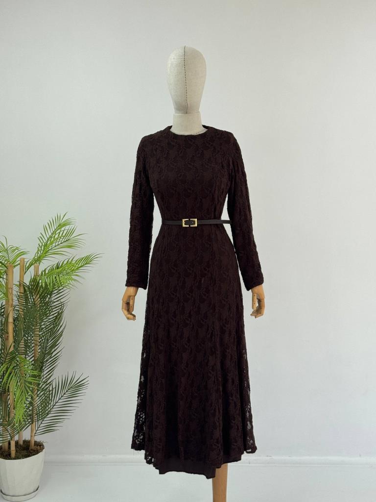 Women's long belted modest dress g5154 - Brown