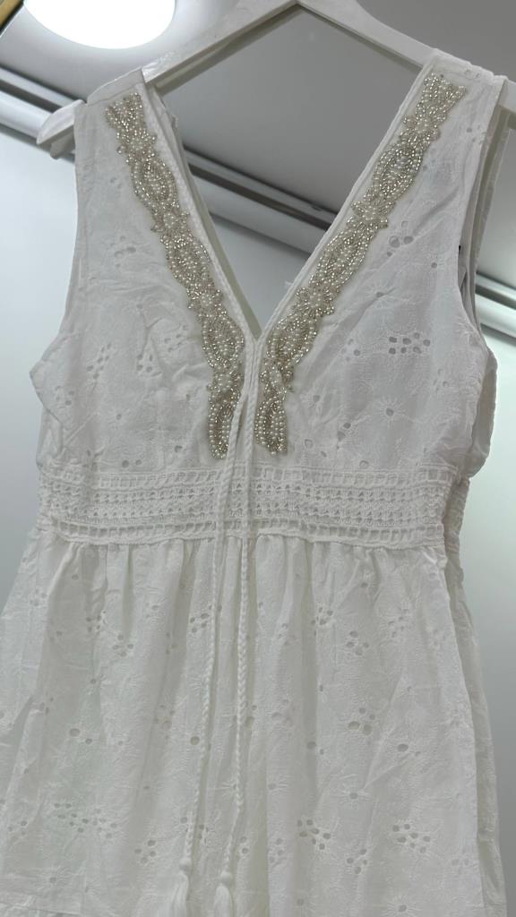 Women's sleeveless white long dress G5447 - White
