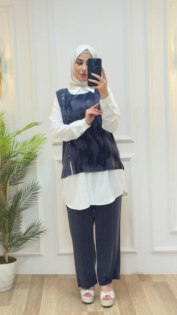 بدلة نسائية 3 قطع موديل G2215 - كحلي بدلة نسائية 3 قطع موديل G2215 - كحلي
