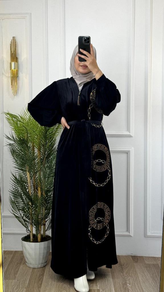 Luxurious wool abaya for veiled women, with an elegant design that combines comfort and luxury, model m2041 - Black