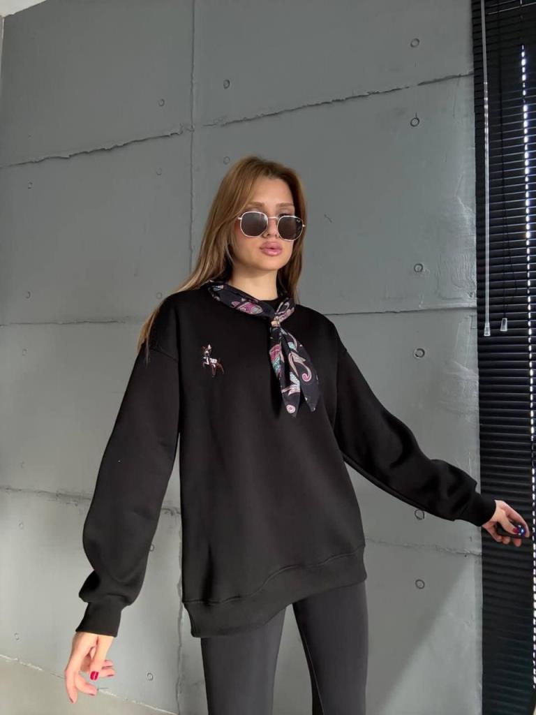 Women's stylish and comfortable new season blouse, model G3725 - Black