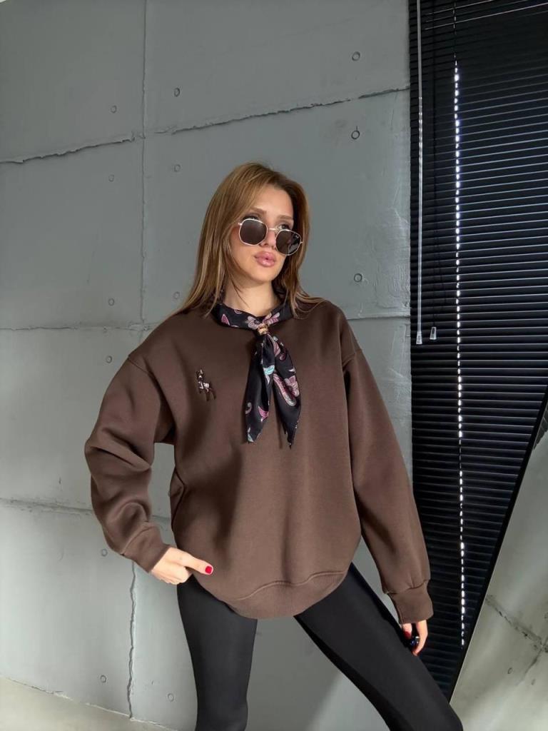 Women's stylish and comfortable new season blouse, model G3725 - Brown