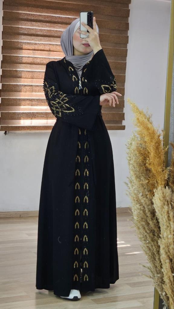 Elegant and modest abaya for veiled women, featuring a sophisticated design, model m2014 - Black