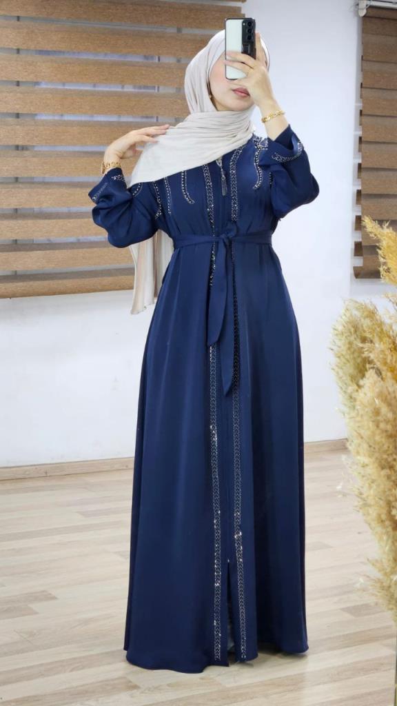 Elegant abaya for veiled women with a luxurious design, ideal for special occasions, model m2018 - Navy Blue