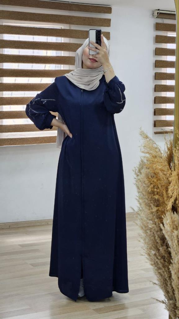 Modest abaya with a sophisticated and elegant design, combining simplicity and luxury, model m2023 - LACİVERT