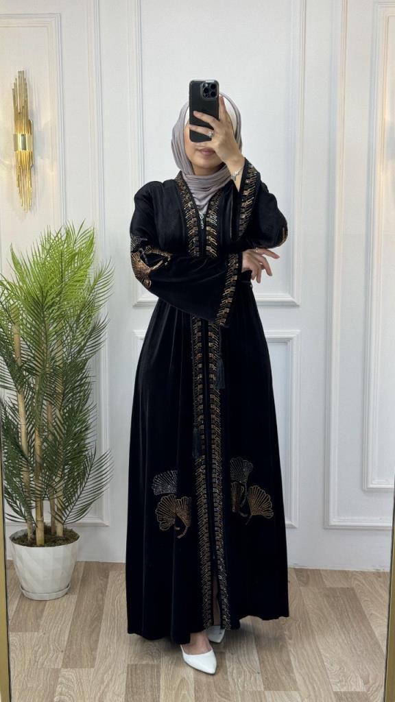 New season women's winter velvet abayas are suitable for daily use model 2044 - Black