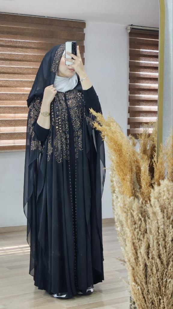 Elegant Kaftan for veiled women with a luxurious design and fine embroidery, model m4440 - Black