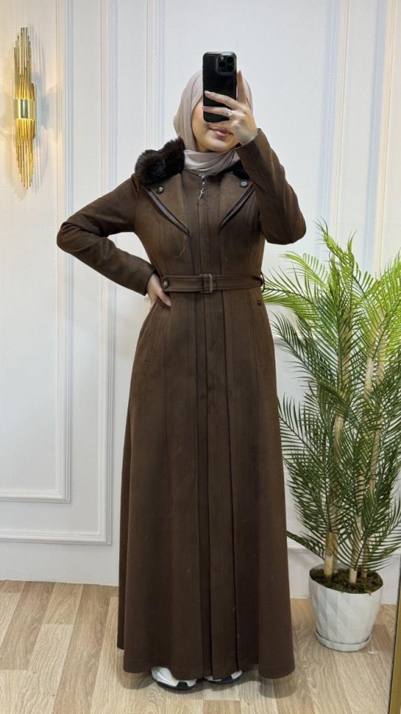 New season women's long coat is stylish and comfortable for daily use, model 4618 - Brown