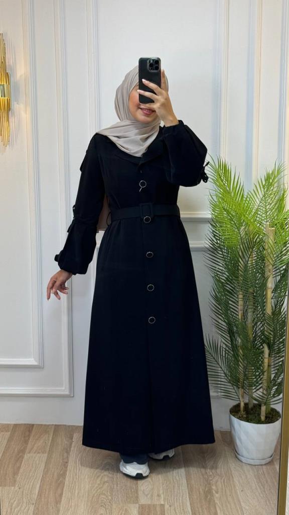 Long and comfortable coat for veiled women, model M8004 - Black