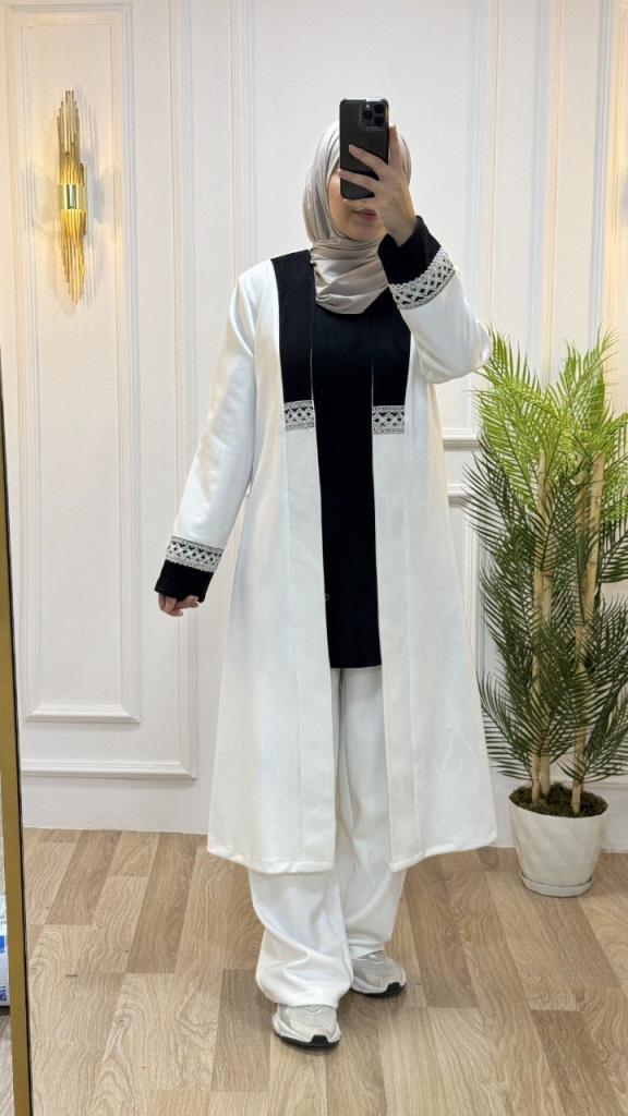 Stylish and comfortable three-piece hijab set, including a long kimono, a blouse, and wide pants. model m8056 - White