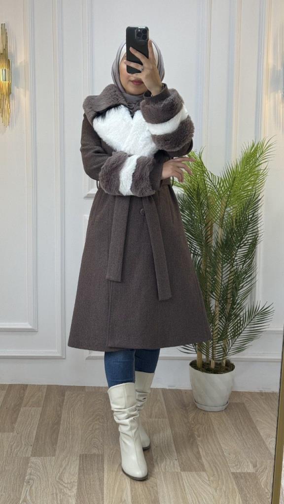 new season women's winter stylish jacket bracelet and collar fur model M9024 - Brown