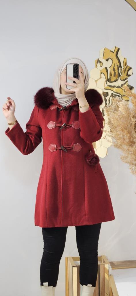 New season women's winter short jacket fur hood suitable for daily use model S0007 - Burgundy