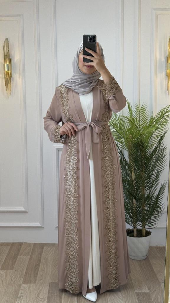 Two-piece abaya with elegant design and luxurious embroidery, model m2026 - KAHVE RENGİ