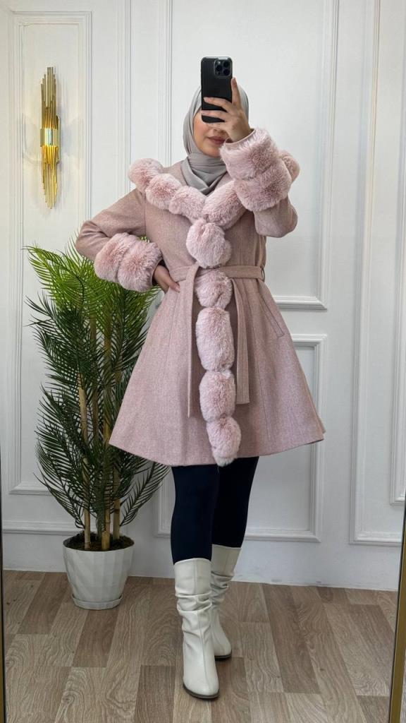 Mid-length winter jacket with fur detail and waist belt, stylish and warm, model m9007 - Pink