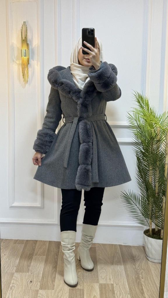 Mid-length winter jacket with fur detail and waist belt, stylish and warm, model m9007 - Gray