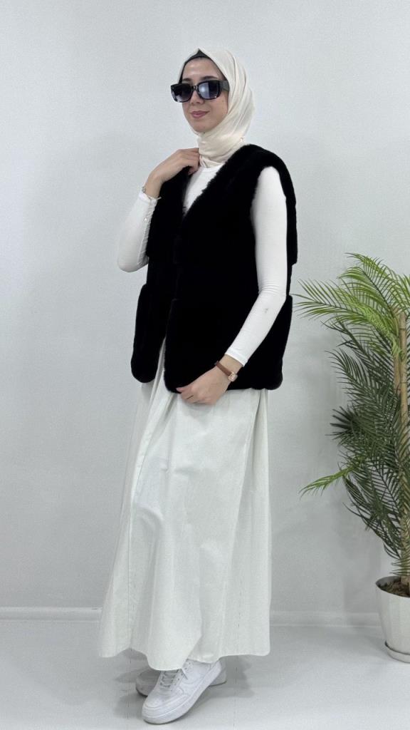 New season women's winter fur jacket is stylish and modern, suitable for daily use, model S0026 - Black