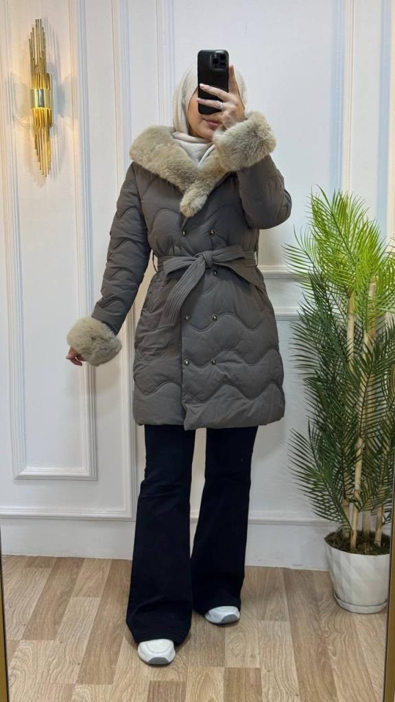 New season women's winter stylish and comfortable short jacket with fur collar suitable for daily use model Z0012 - Gray