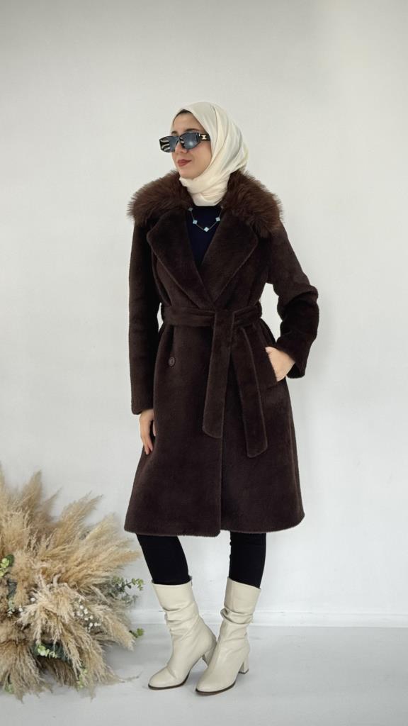 New season women's winter trench coat model G3837 - Brown