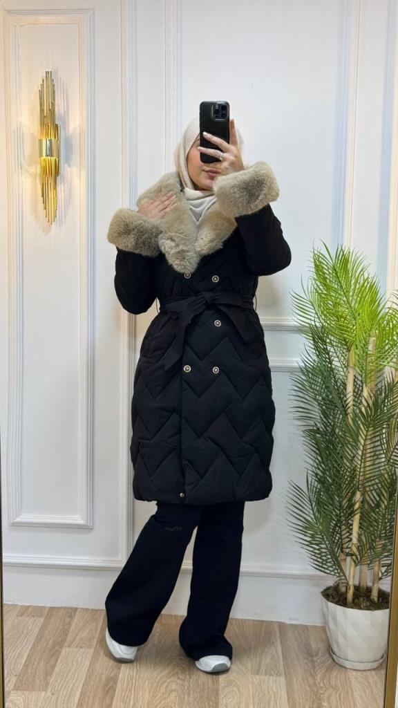 New season women's winter stylish and comfortable short jacket with fur collar suitable for daily use model Z0012 - Black