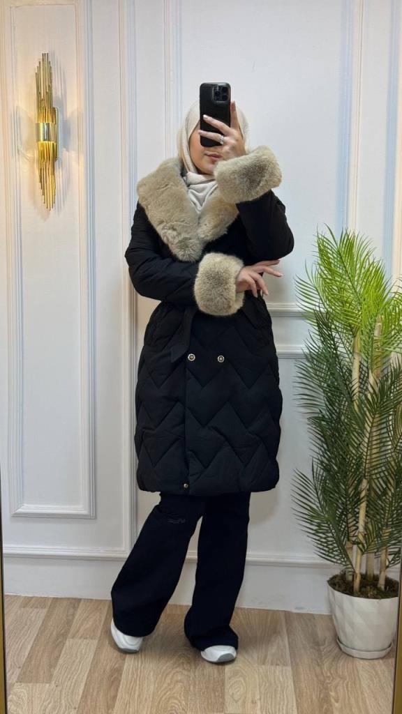 New season women's winter stylish and comfortable short jacket with fur collar suitable for daily use model Z0012 - Black