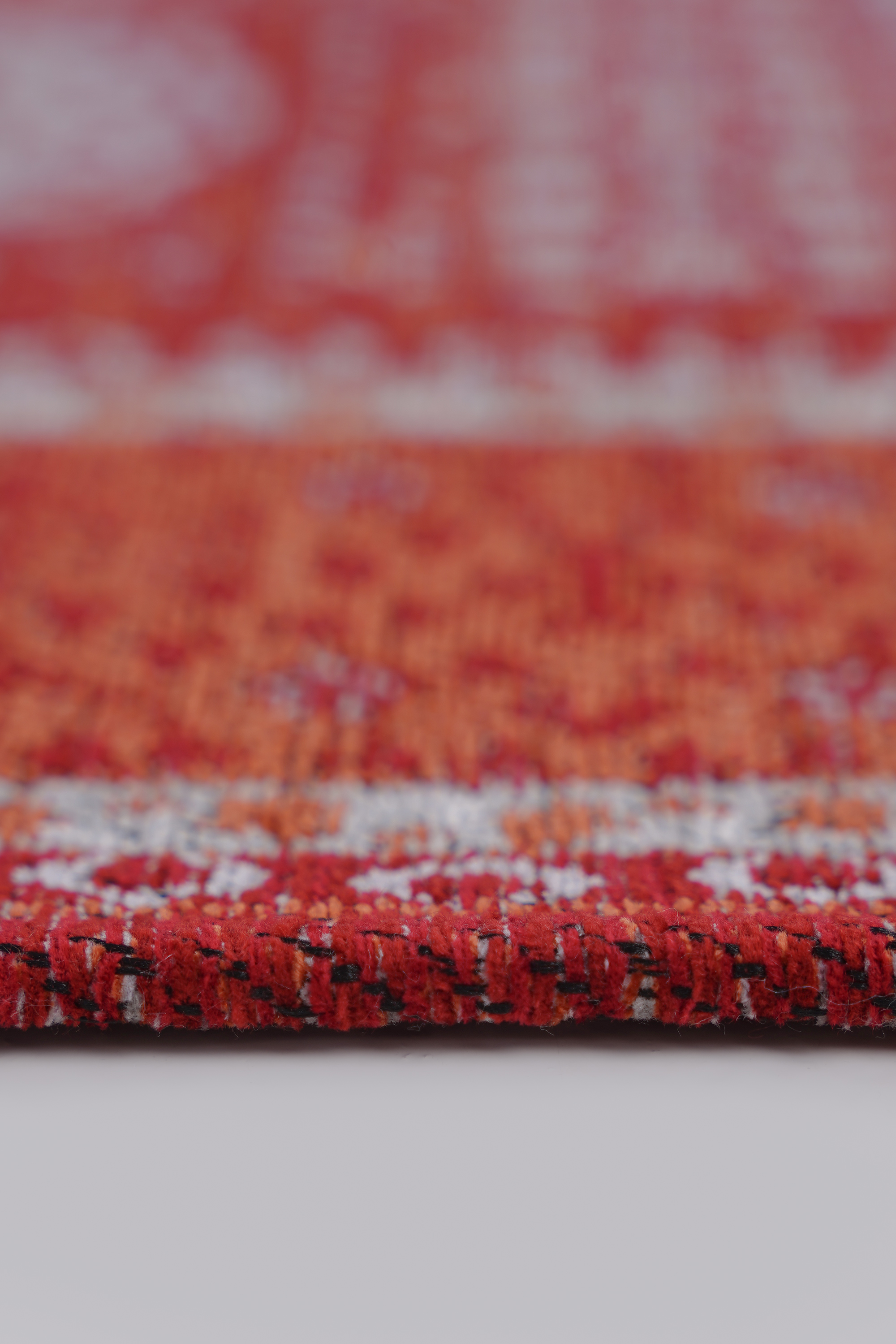 Mira Memlük V18 Kaymaz Tabanlı Yıkanabilir Klasik Kilim - Detay 4