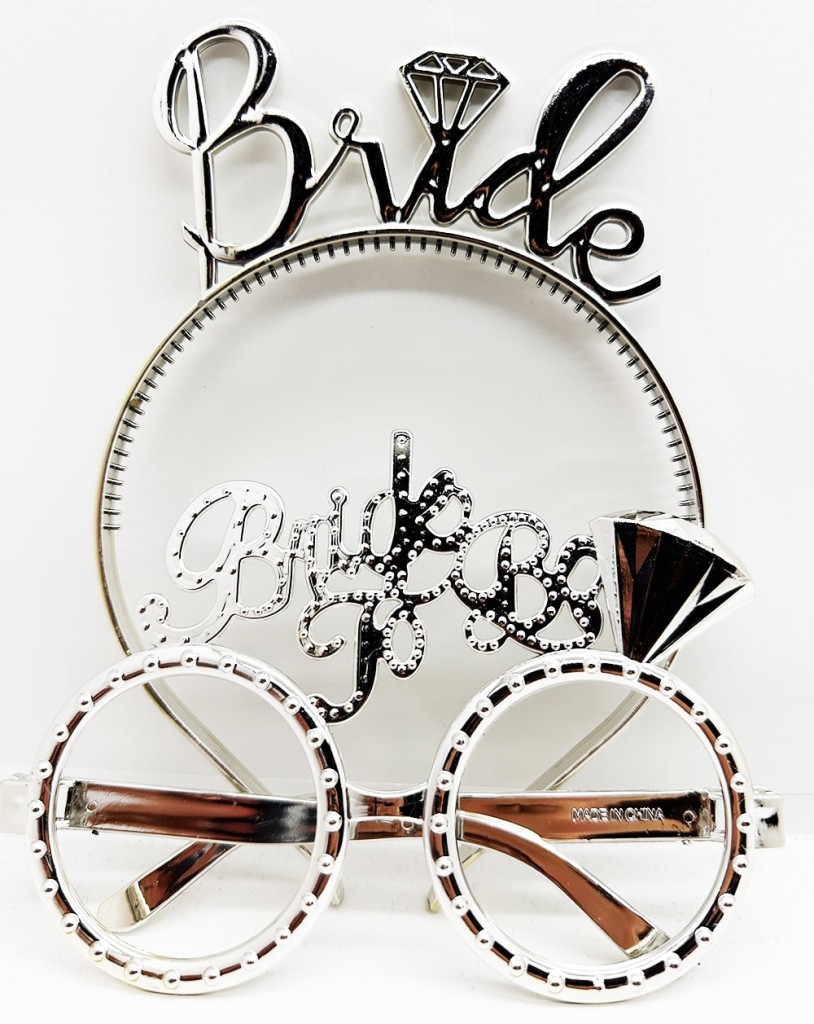 Bride Yazılı Taç ve Bride To Be Yazılı Gözlü Seti Gümüş Renk NessiWorld