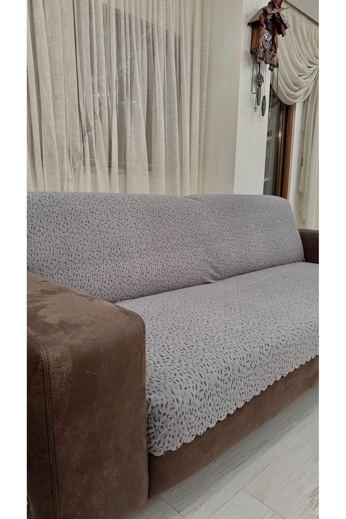 Çita Koltuk Örtüsü Lüks Keçeli Alt Kumaş Kaymaz Koltuk Örtüsü 175x220 Oturma Yeri ve Sırtını Kapatır — görsel 2