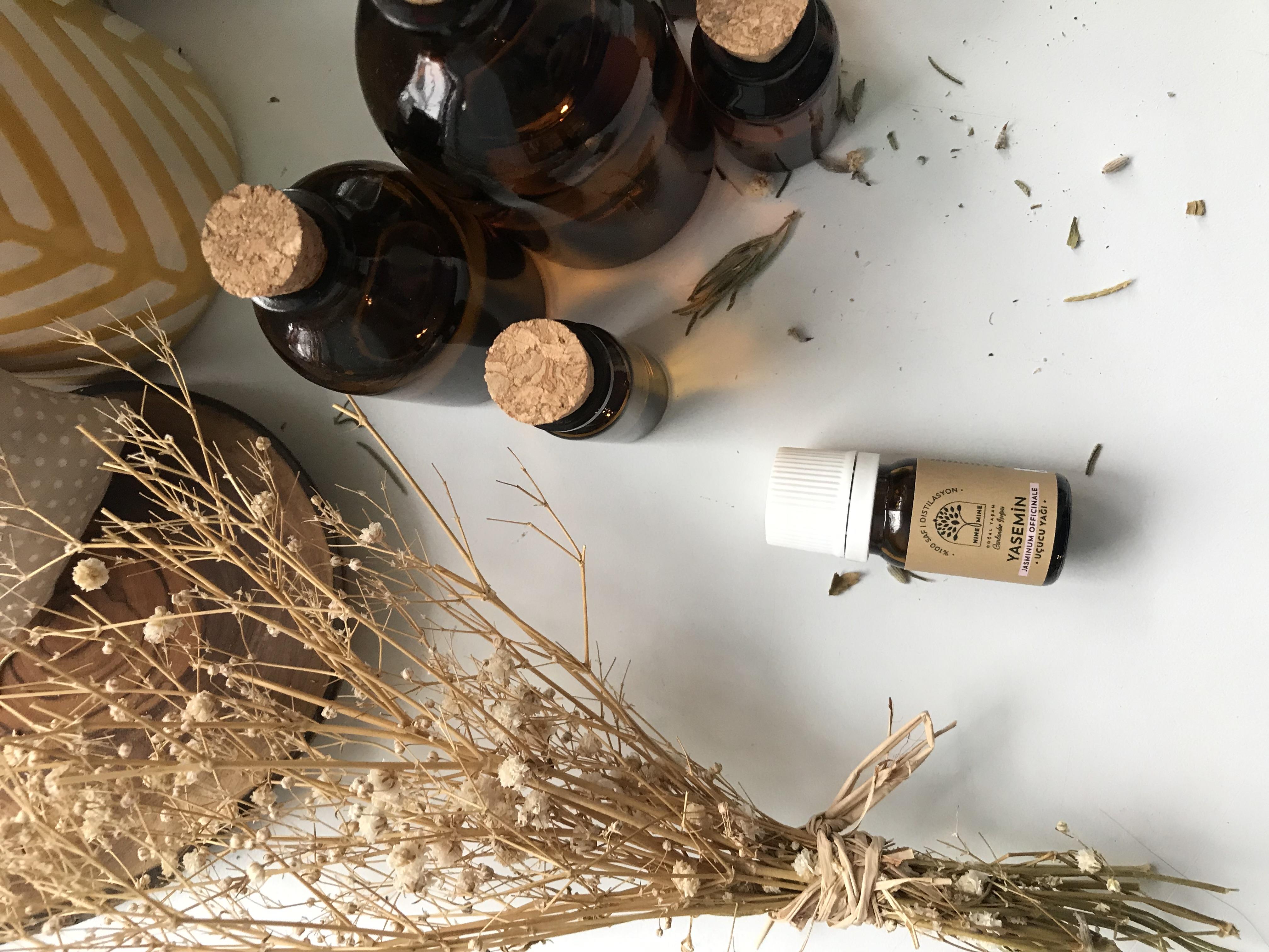 %100 Saf ve Doğal Yasemin Uçucu Yağı 5 ml