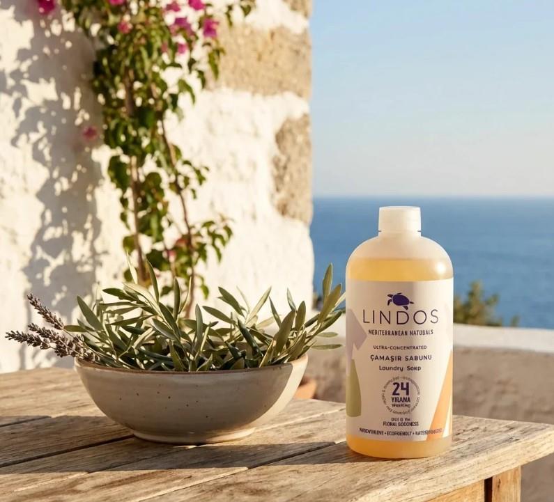 Lindos Doğal Çamaşır Deterjanı Bitkisel Sabun - Gül & Itır 600 ml