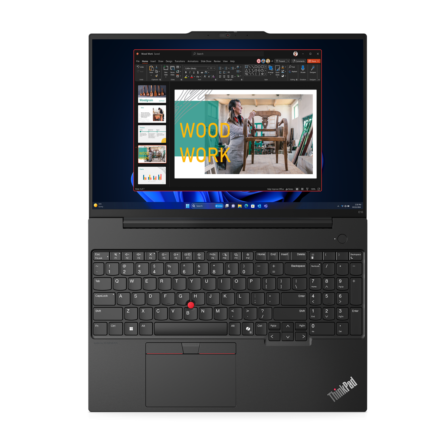 ThinkPad E16 Önden Görünüm