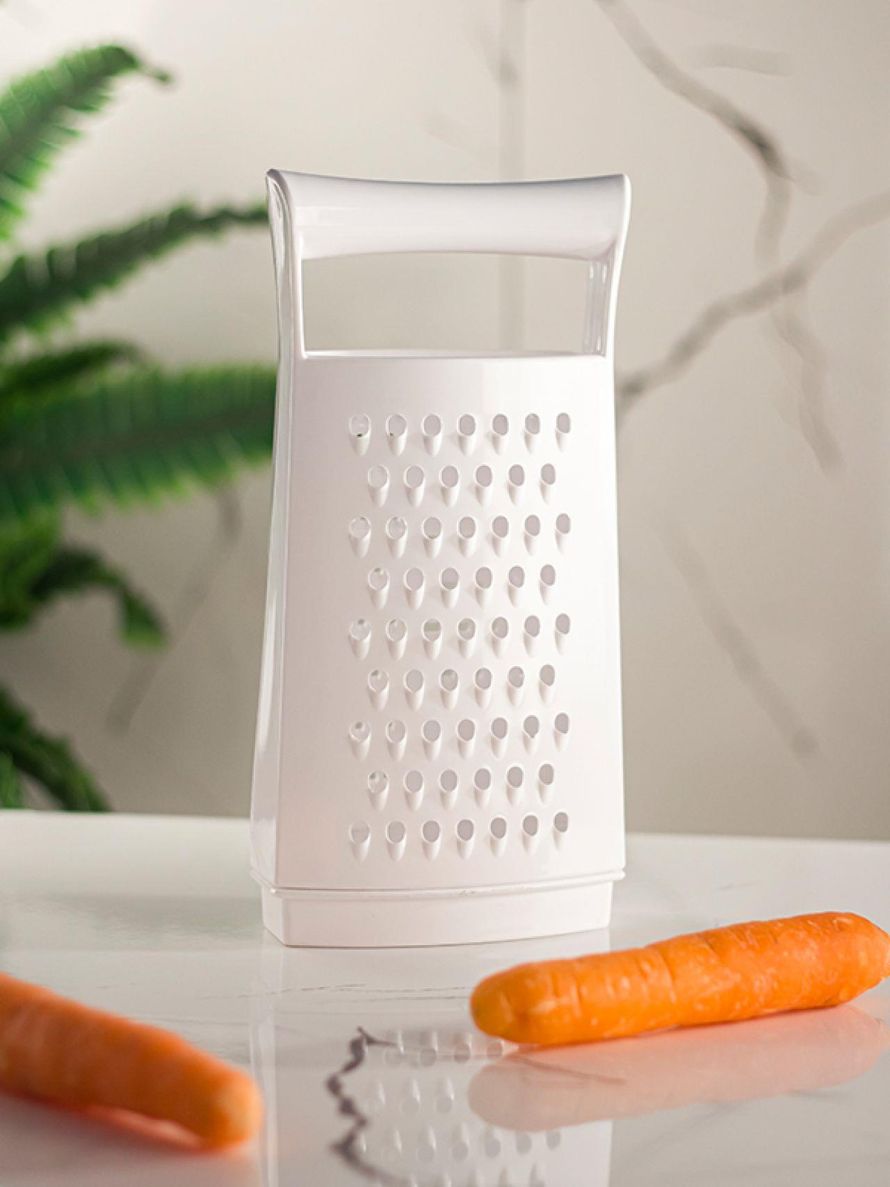 Acrylic White Hand-Cutting Hopper Rende