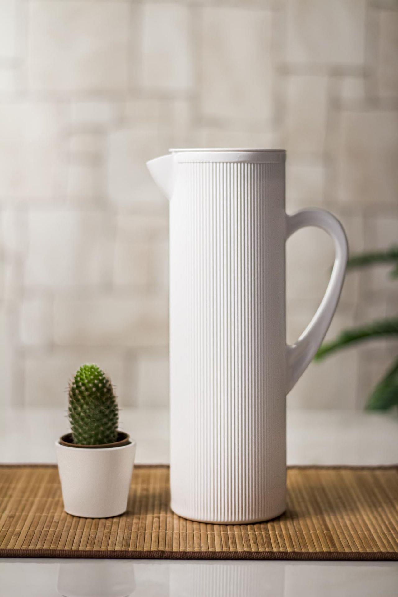 Arkilik Barok 1.5 Lt White Pitcher (Buzdolke Fits Cover Shelf)