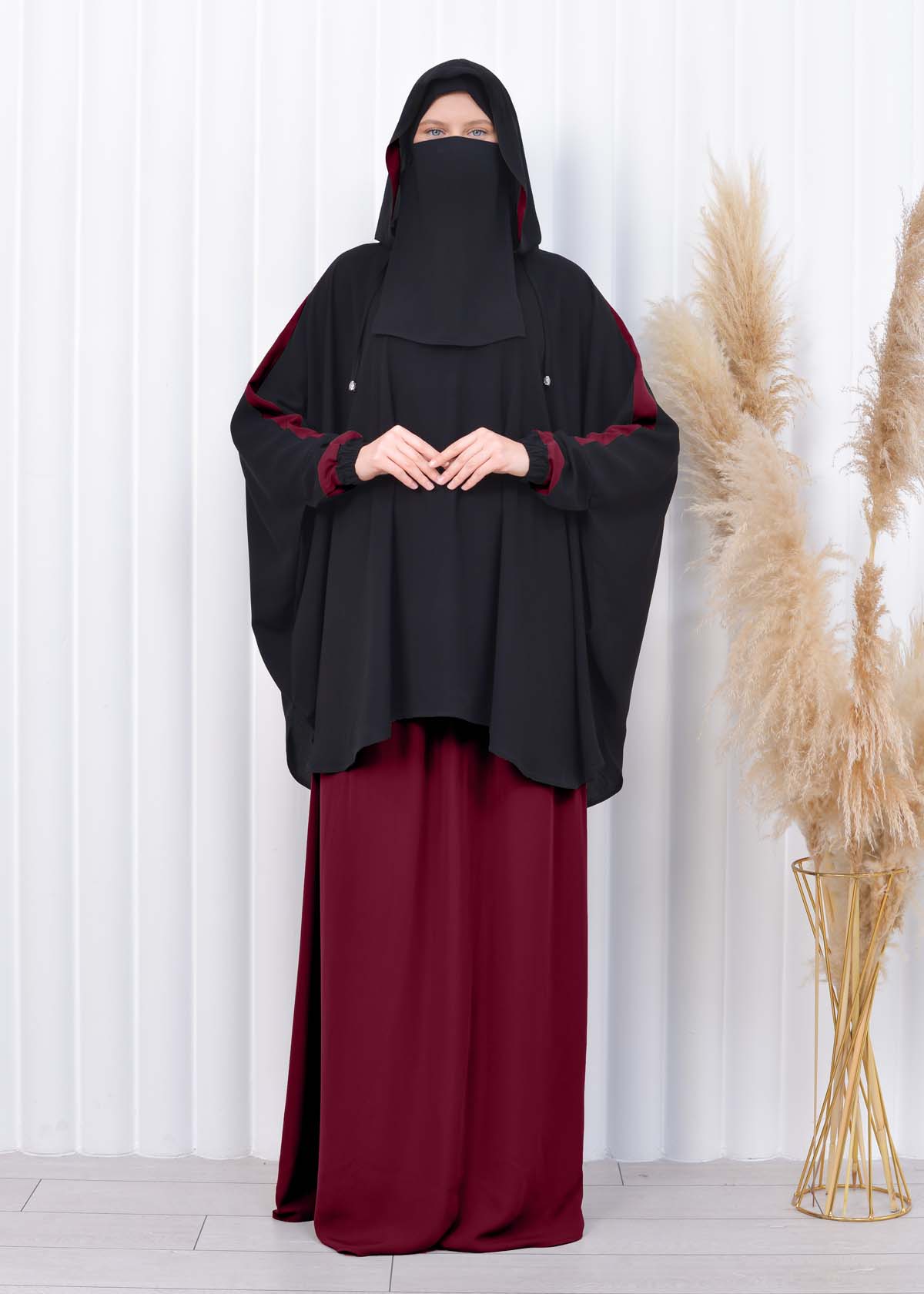 Muslim Hijab Dresse Set 4 Pieces Sheet Set Hooded Veiled 2-color Elastic Skirt Striped Sleeves Fits All Sizes Bordo