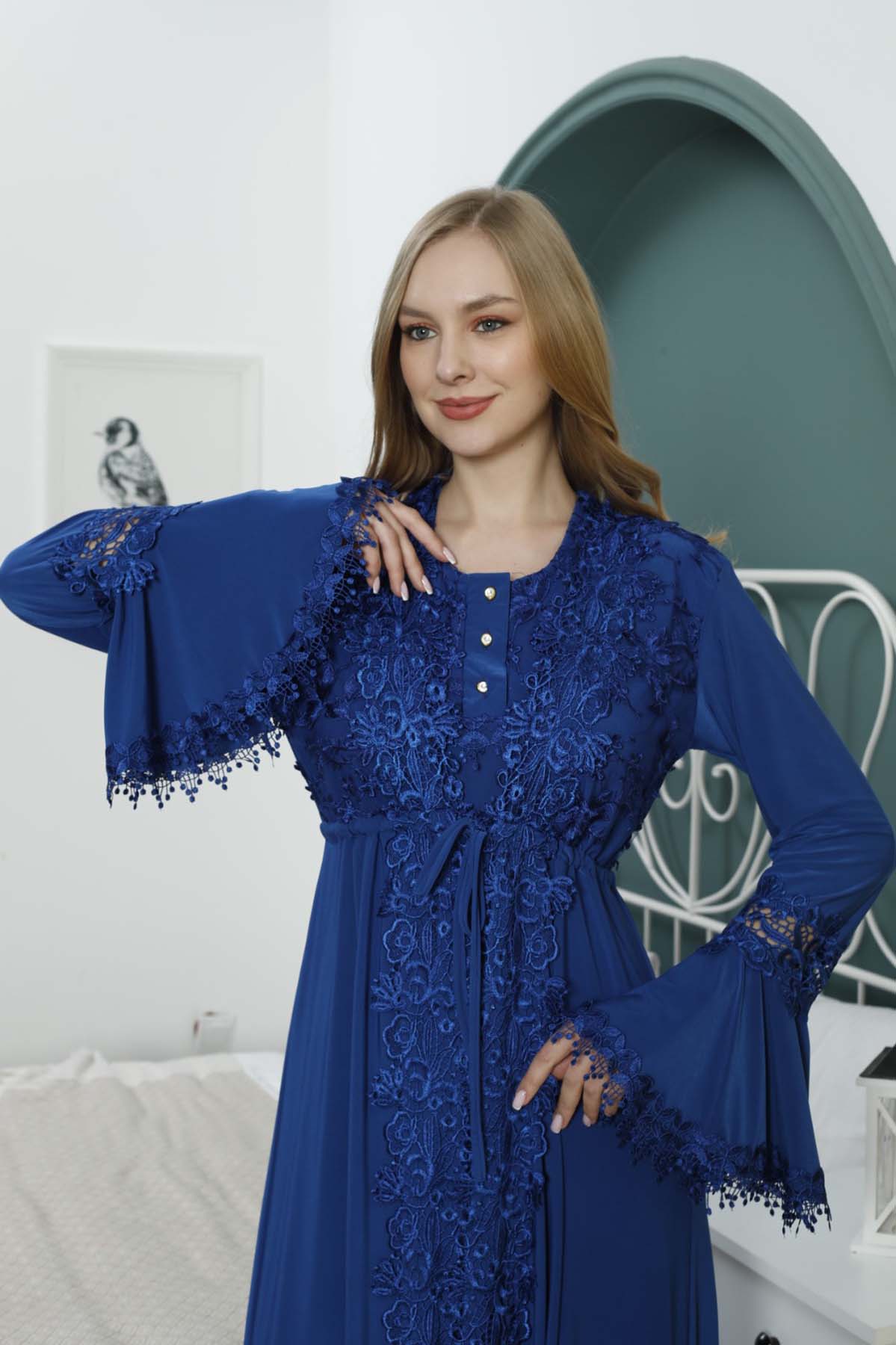 Maternity or Morning Suit 7001 - blue