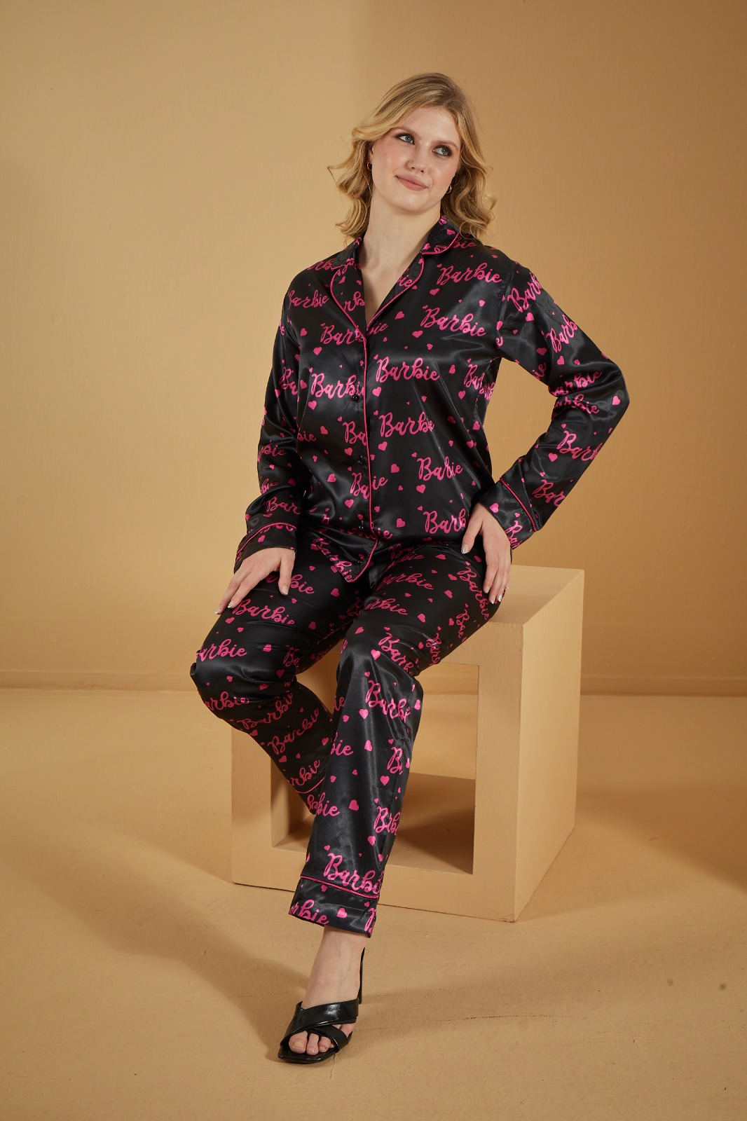 Satin Pajamas with Barbie Details - 1093-1 - deep blue