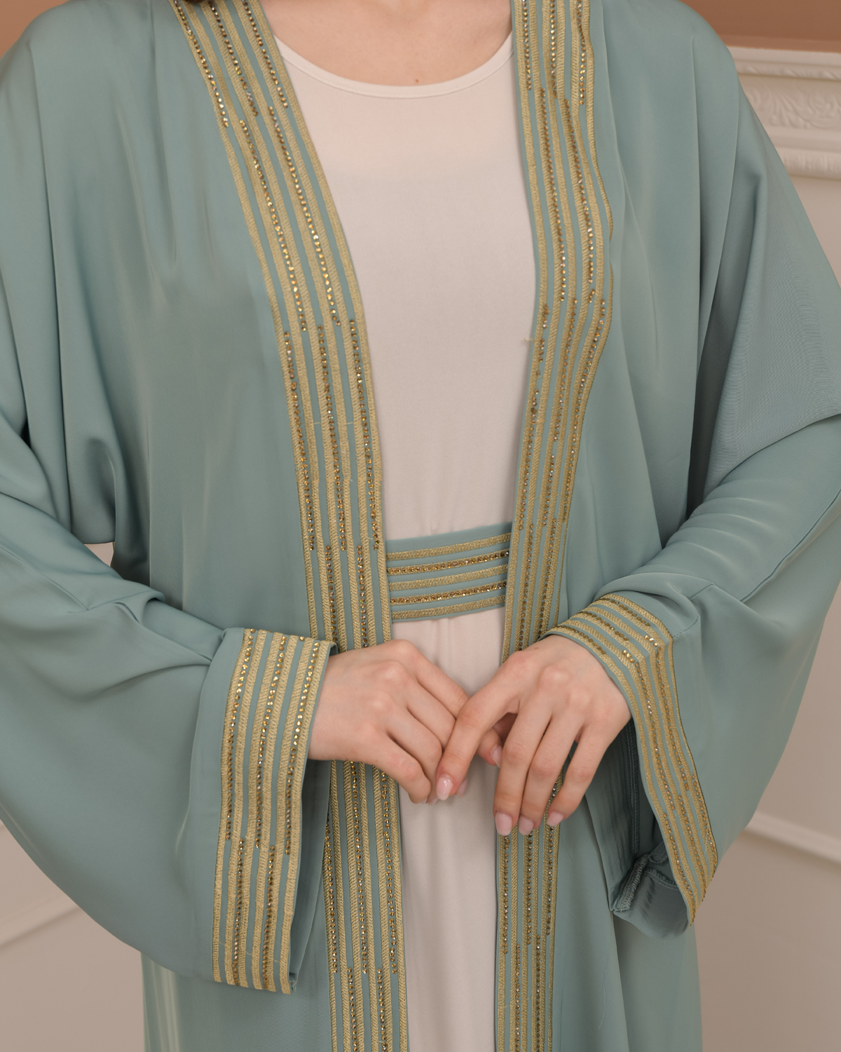 2-PIECE SET EMBROIDERED ABAYA AND DRESS 680 - mint