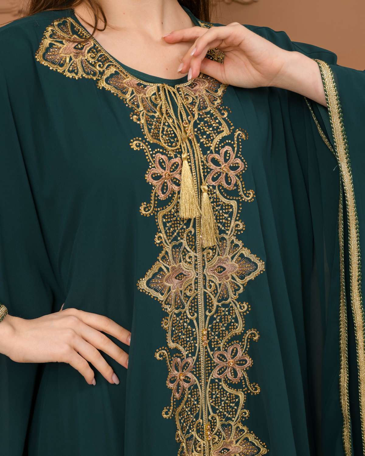 2-Piece Set Stone Embroidered Batwing Abaya & Dress 682 - green