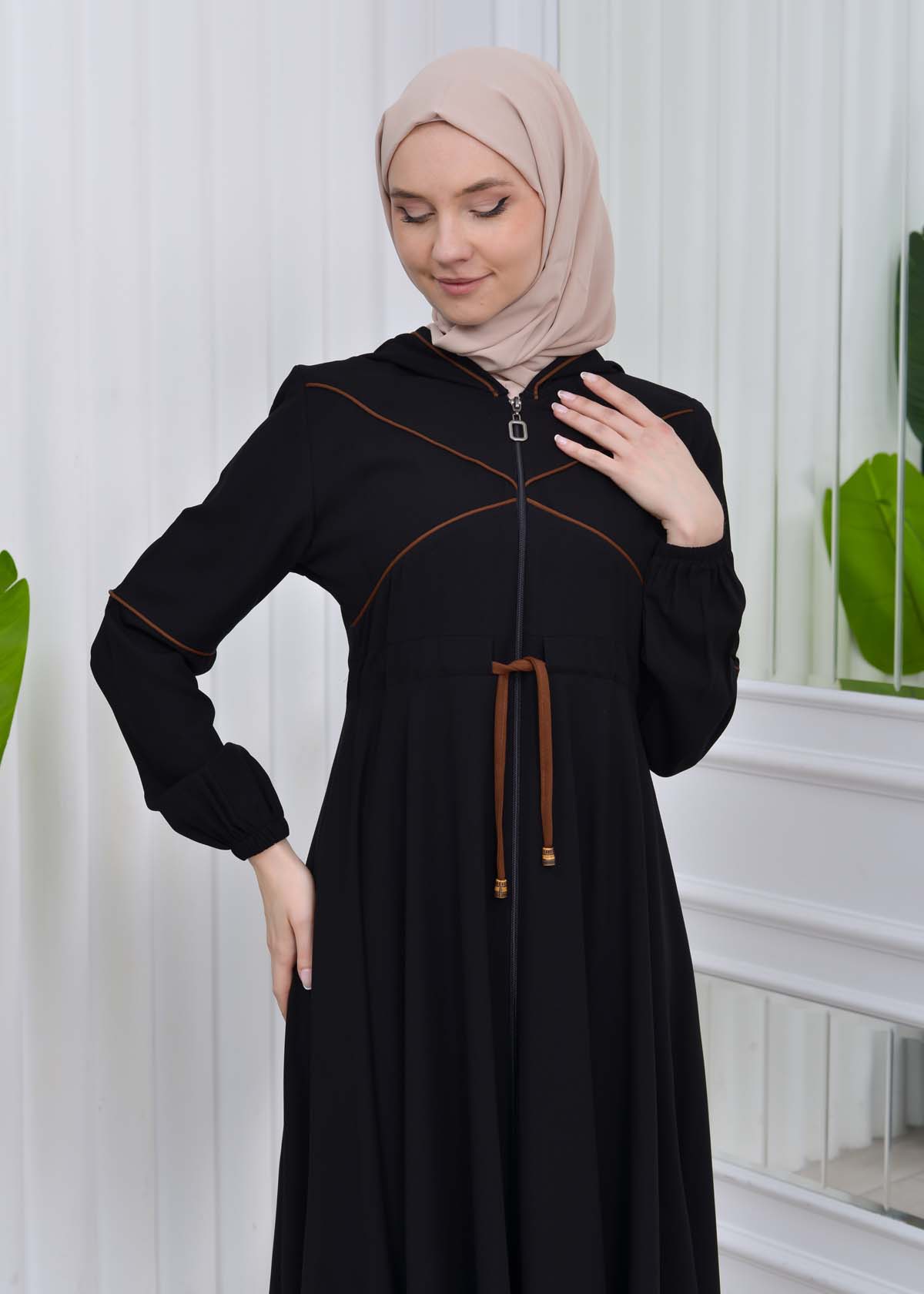 Women's Hooded Abaya with Detachable Belt 605 Kahve