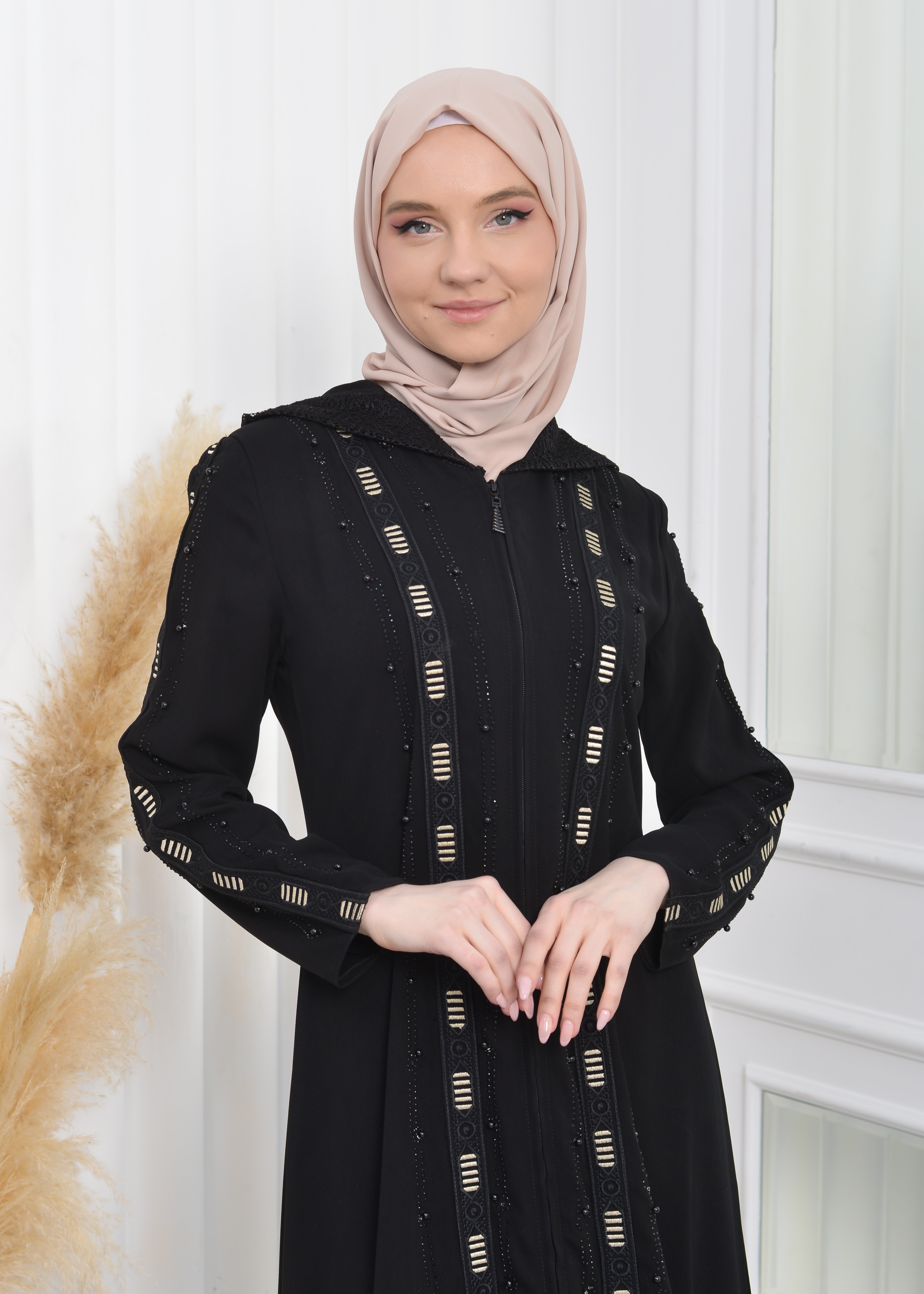 Hooded Zipper Embroidered Black Hijab Abaya 629 Siyah