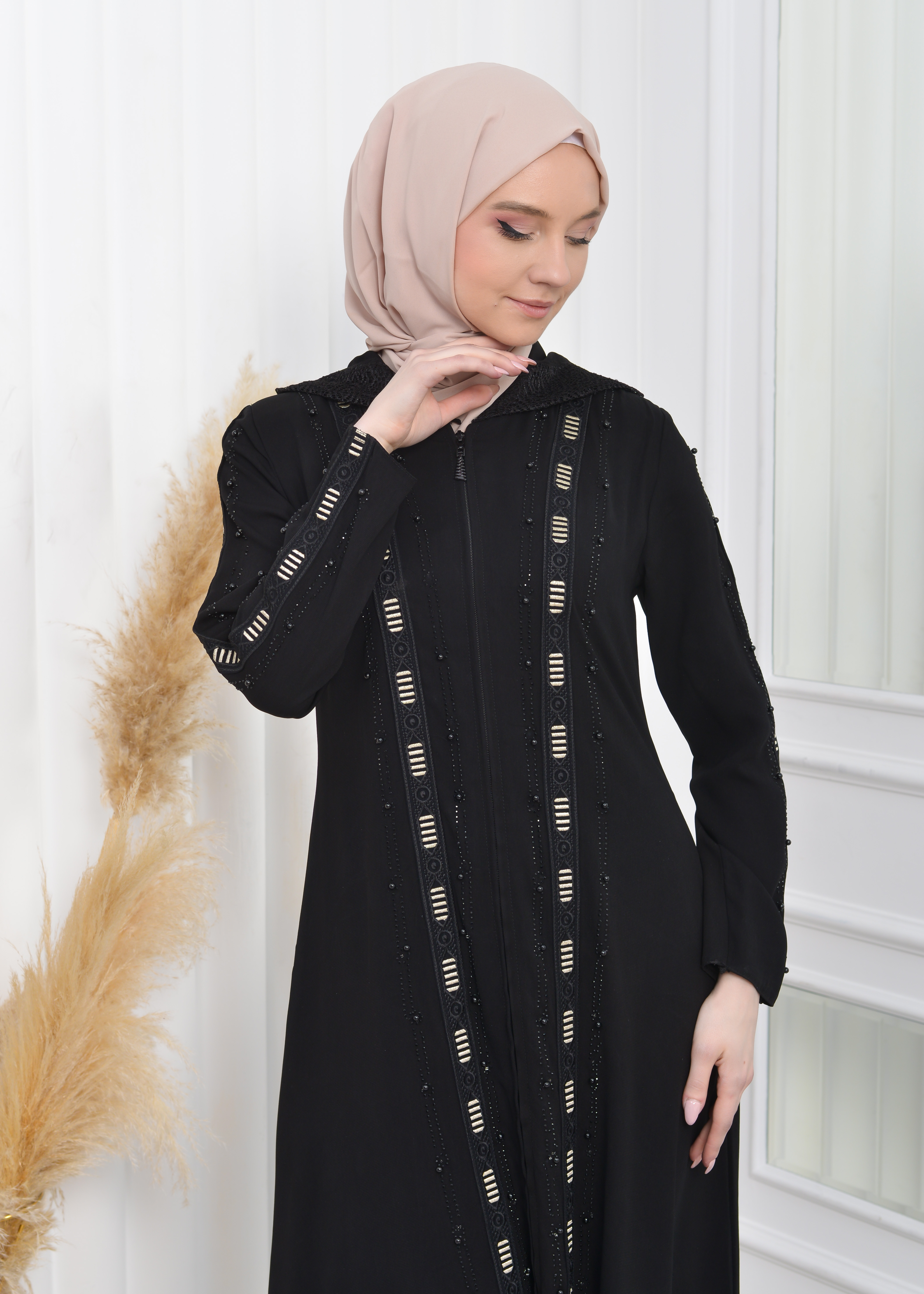 Hooded Zipper Embroidered Black Hijab Abaya 629 Siyah