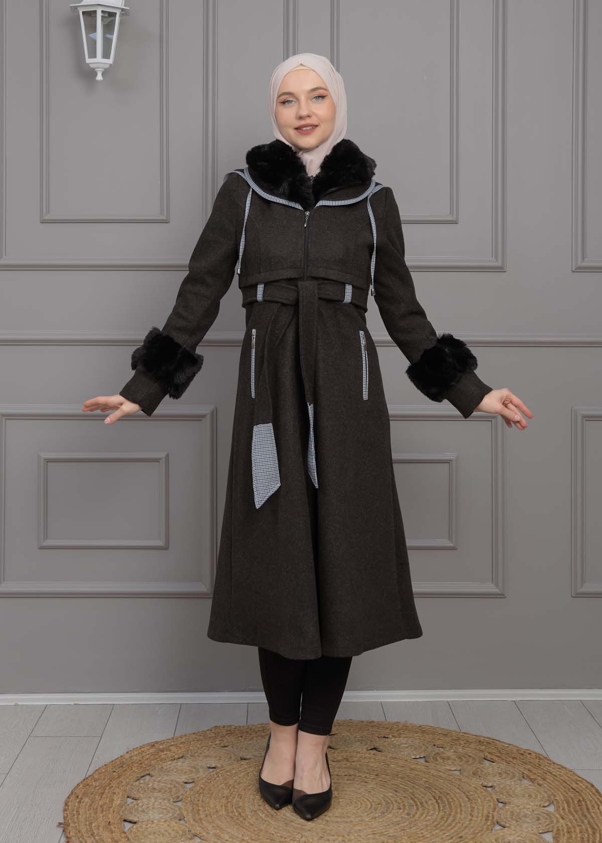 BELTED CACHET TOPCOAT WITH HOOD AND SLEEVE FUR DETAILS 1355 Siyah