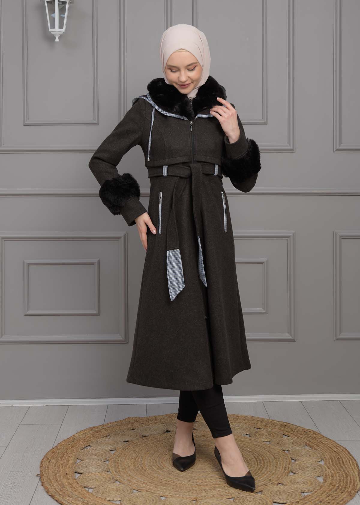 BELTED CACHET TOPCOAT WITH HOOD AND SLEEVE FUR DETAILS 1355 Siyah