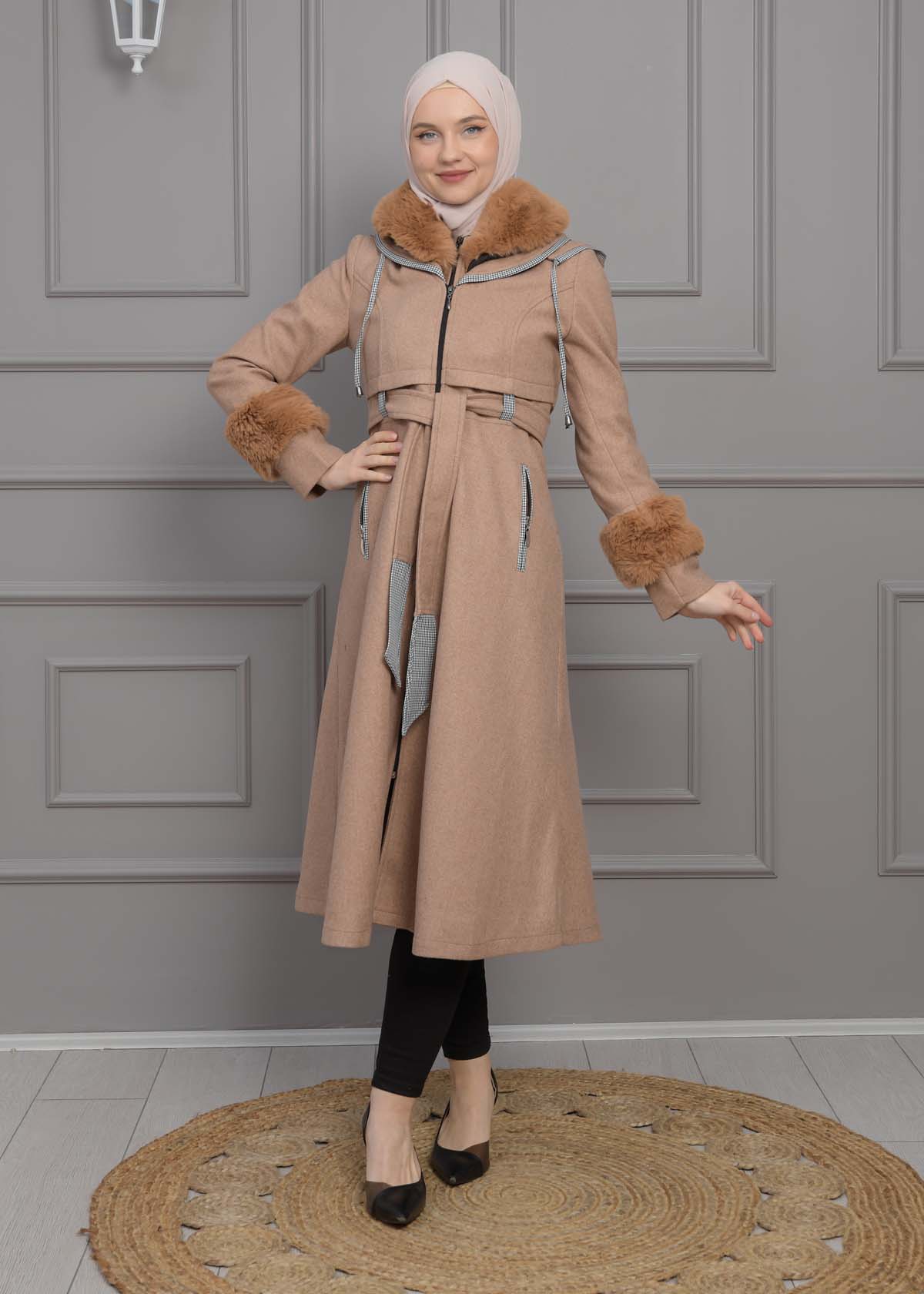 BELTED CACHET TOPCOAT WITH HOOD AND SLEEVE FUR DETAILS 1355 Bej