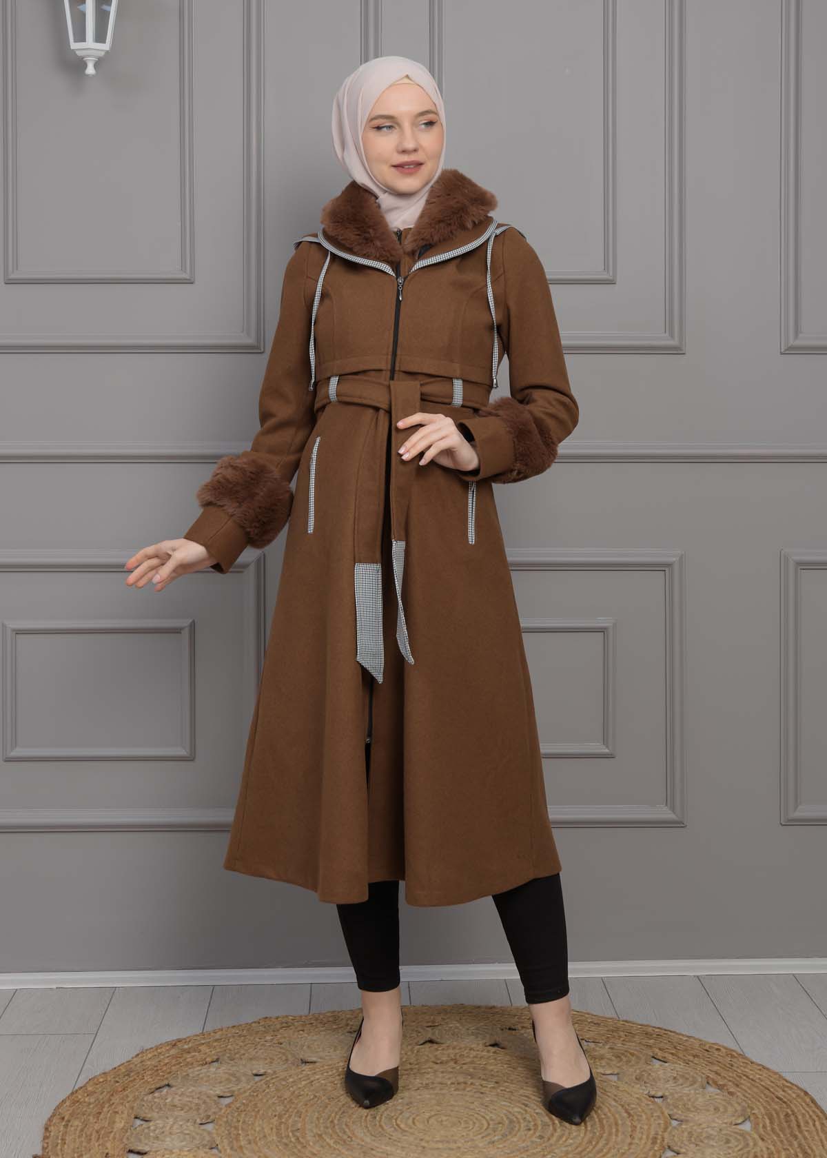 BELTED CACHET TOPCOAT WITH HOOD AND SLEEVE FUR DETAILS 1355 - brown