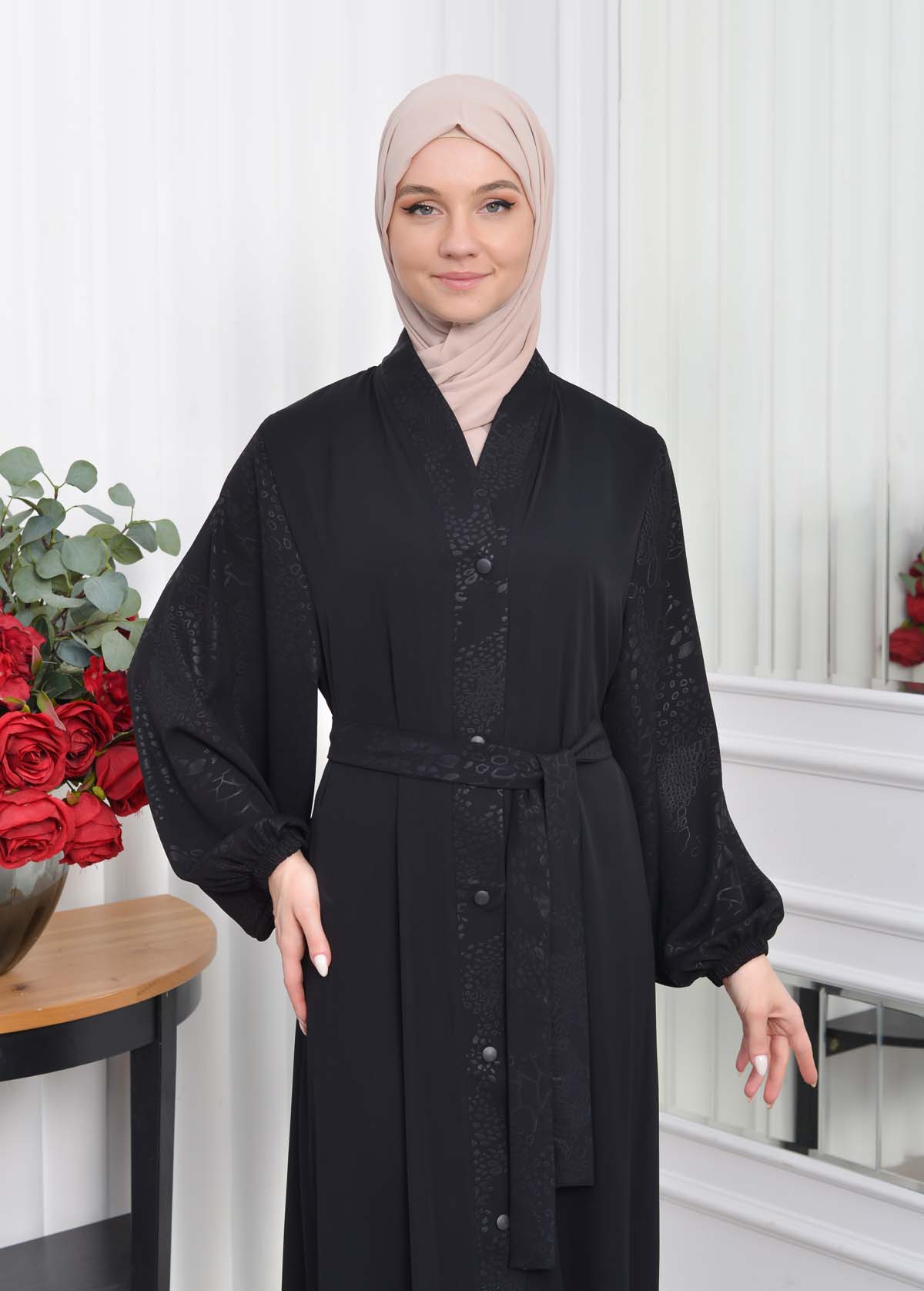 SLEEVE PATTERNED BUTTONED BLACK HIJAB ABAYA CODE 643 Siyah