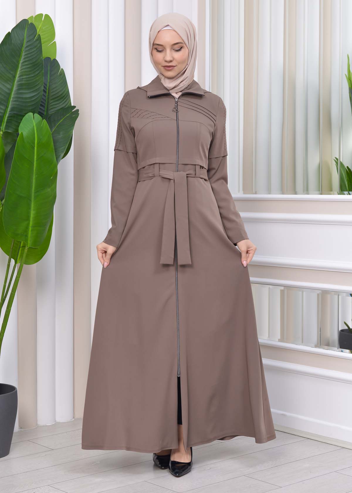 Hooded-Belted Hijab Topcoat 1212 with front zipper Bej