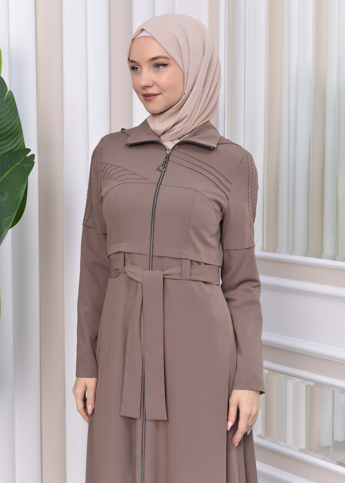 Hooded-Belted Hijab Topcoat 1212 with front zipper Bej