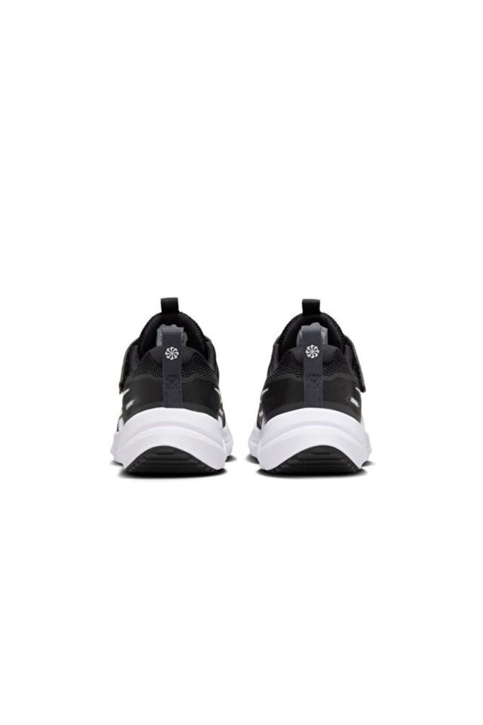 nike-cosmic-runner-psv-hm4400-003-unisex-cocuk-yuruyus-ve-kosu-ayakkabisi-siyah-beyaz-29-5-35-28533.jpg