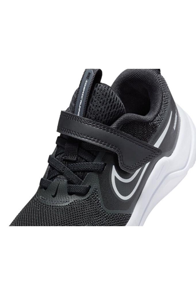 nike-cosmic-runner-psv-hm4400-003-unisex-cocuk-yuruyus-ve-kosu-ayakkabisi-siyah-beyaz-29-5-35-28535.jpg