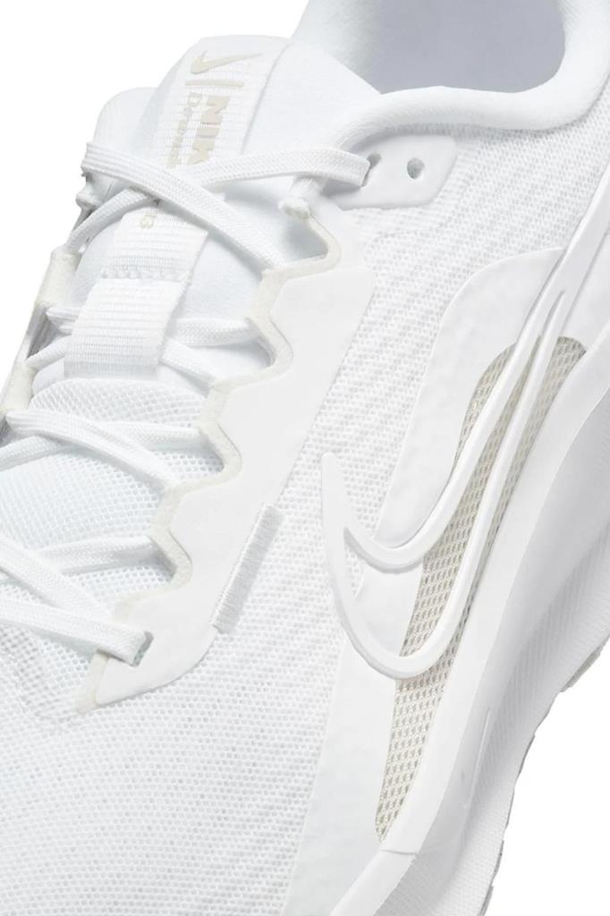 nike-downshifter-13-fd6454-100-unisex-yuruyus-ve-kosu-ayakkabisi-beyaz-36-45-28464.jpg